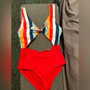 One piece bathing suit